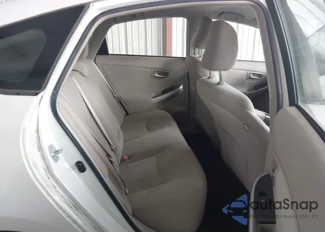 2013 Toyota Prius Two z USA, uszkodzony, nr VIN JTDKN3DU0D5674991